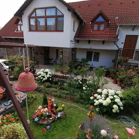 Oleander Vendeghaz Hotell Tihany Exteriör bild