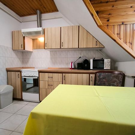 Oleander Vendeghaz Hotell Tihany Exteriör bild