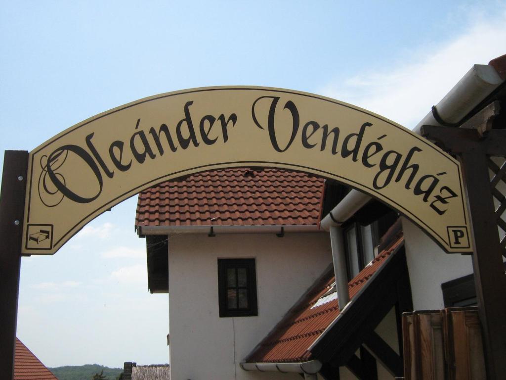 Oleander Vendeghaz Hotell Tihany Exteriör bild